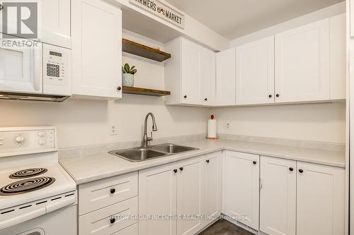 12 Chaucer Crescent, Barrie (Letitia Heights), ON - Indoor Photo Showing Kitchen With Double Sink