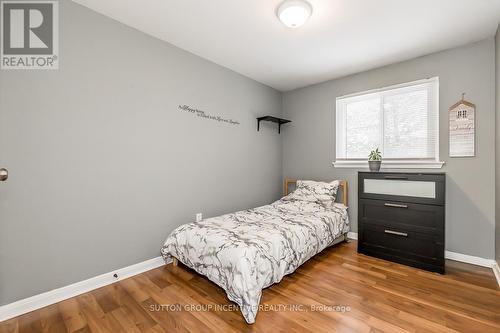 12 Chaucer Crescent, Barrie (Letitia Heights), ON - Indoor Photo Showing Bedroom