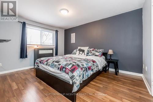 12 Chaucer Crescent, Barrie (Letitia Heights), ON - Indoor Photo Showing Bedroom