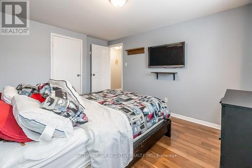 12 Chaucer Crescent, Barrie (Letitia Heights), ON - Indoor Photo Showing Bedroom