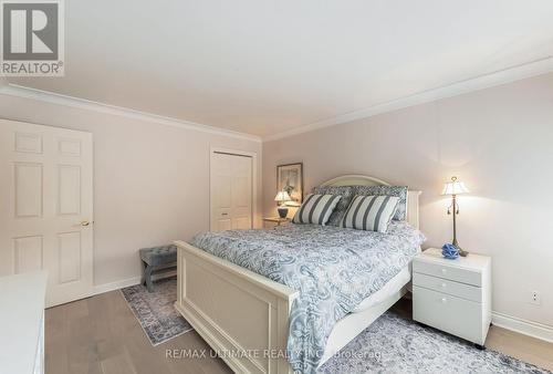 1840 Pine Siskin Court, Mississauga, ON - Indoor Photo Showing Bedroom