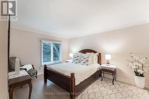 1840 Pine Siskin Court, Mississauga, ON - Indoor Photo Showing Bedroom