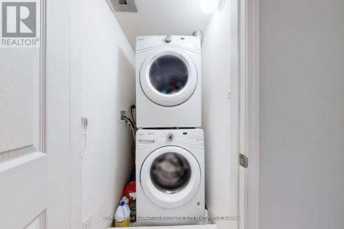 213 - 250 Sunny Meadow Boulevard, Brampton (Sandringham-Wellington), ON - Indoor Photo Showing Laundry Room