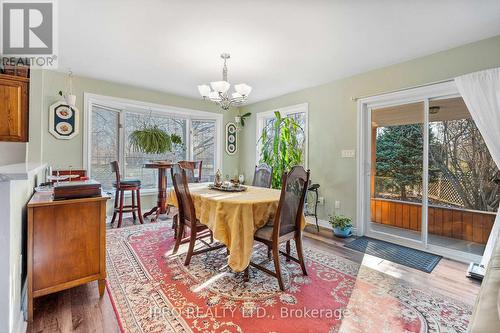 7000 Windsor Crescent, Niagara Falls, ON - Indoor Photo Showing Dining Room