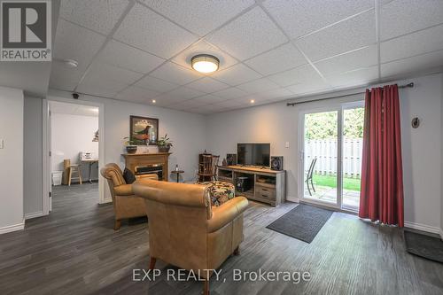 22 - 1077 Hamilton Road, London, ON - Indoor