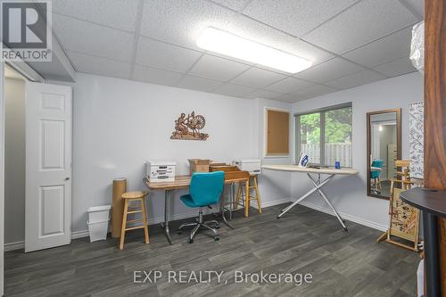 22 - 1077 Hamilton Road, London, ON - Indoor