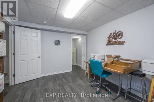 22 - 1077 Hamilton Road, London, ON - Indoor Photo Showing Office