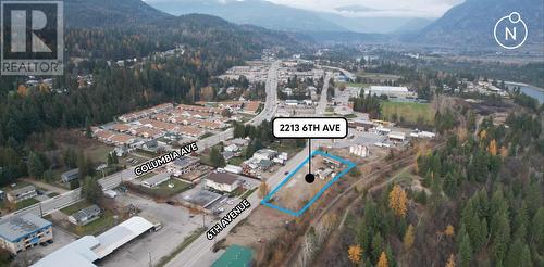 2213 6Th Avenue, Castlegar, BC 