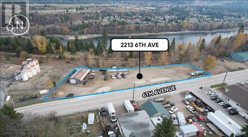 2213 6Th  Avenue, Castlegar, BC 