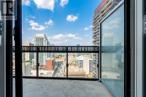 2106 - 8 Eglinton Avenue E, Toronto (Mount Pleasant West), ON - Outdoor With Balcony