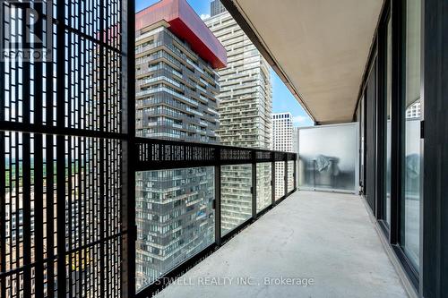 2106 - 8 Eglinton Avenue E, Toronto (Mount Pleasant West), ON - Outdoor With Balcony