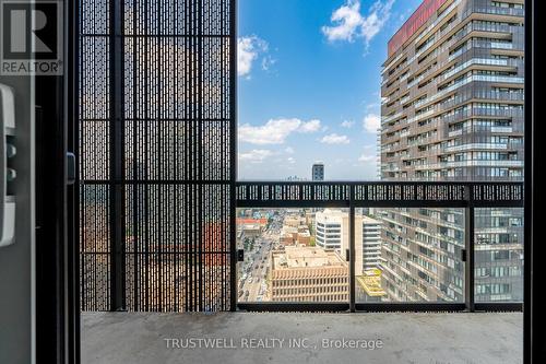 2106 - 8 Eglinton Avenue E, Toronto (Mount Pleasant West), ON - Outdoor With Balcony