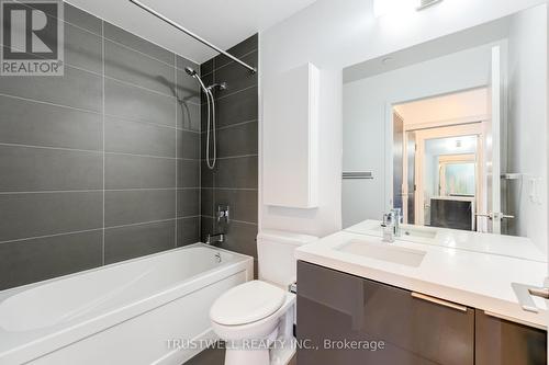 2106 - 8 Eglinton Avenue E, Toronto (Mount Pleasant West), ON - Indoor Photo Showing Bathroom