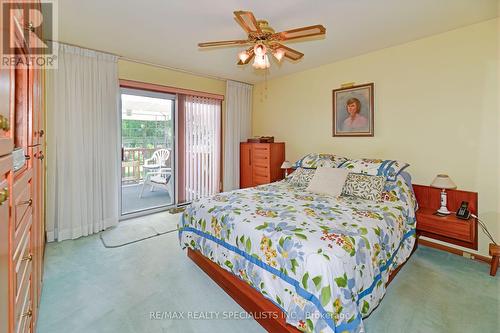 59 Wareside Road, Toronto (Etobicoke West Mall), ON - Indoor Photo Showing Bedroom