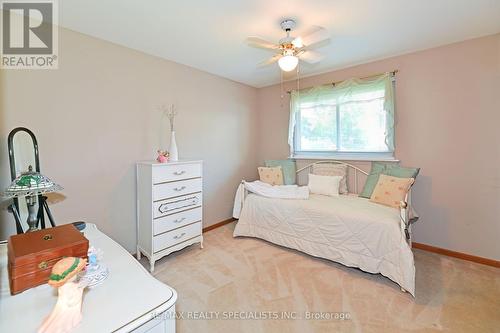 59 Wareside Road, Toronto (Etobicoke West Mall), ON - Indoor Photo Showing Bedroom