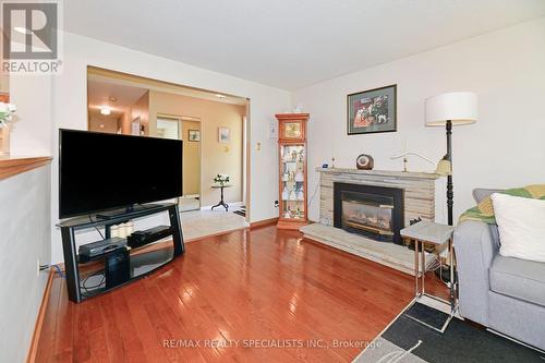 59 Wareside Road, Toronto (Etobicoke West Mall), ON - Indoor Photo Showing Living Room With Fireplace