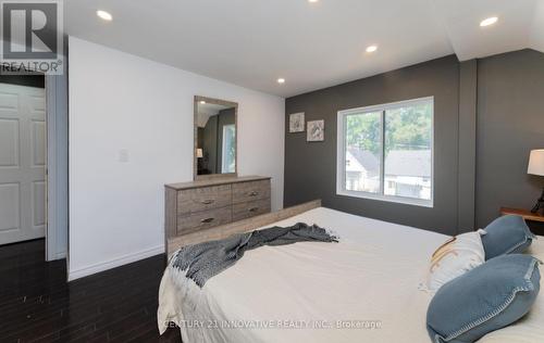 29 Hillary Avenue, Toronto (Keelesdale-Eglinton West), ON - Indoor Photo Showing Bedroom