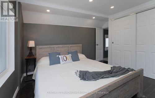 29 Hillary Avenue, Toronto (Keelesdale-Eglinton West), ON - Indoor Photo Showing Bedroom