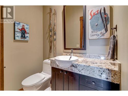 901 2Nd Avenue Unit# 302A, Fernie, BC - Indoor Photo Showing Bathroom