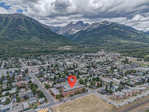 302A - 901 2Nd Avenue, Fernie, BC - Outdoor With View