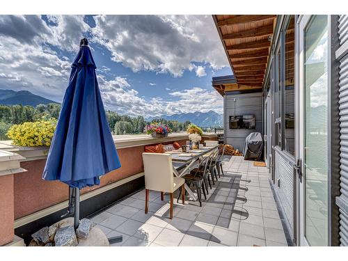 302A - 901 2Nd Avenue, Fernie, BC - Outdoor With Deck Patio Veranda With Exterior