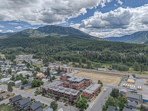 302A - 901 2Nd Avenue, Fernie, BC - Outdoor With View