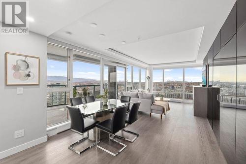 390X 1033 Marinaside Crescent, Vancouver, BC - Indoor Photo Showing Dining Room