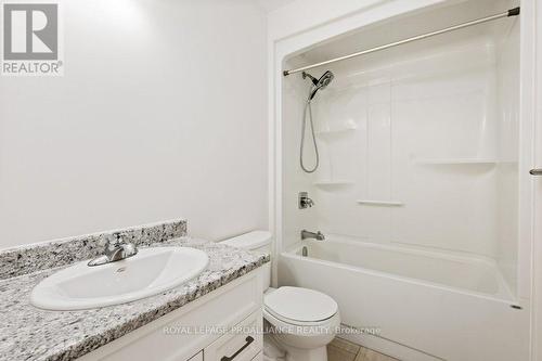 59 Ledgerock Court, Quinte West, ON - Indoor Photo Showing Bathroom