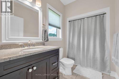 75 Sycamore Drive, Belleville, ON - Indoor Photo Showing Bathroom