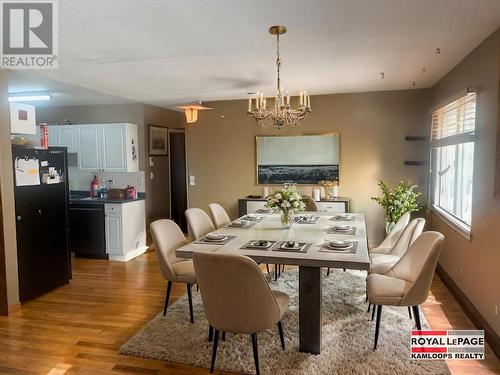 VIRTUYALL STAGED - 1611 Spartan Place, Kamloops, BC - Indoor Photo Showing Dining Room