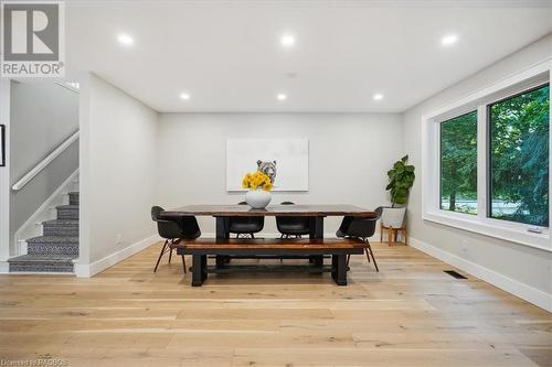 845 4Th Avenue A W, Owen Sound, ON - Indoor Photo Showing Dining Room