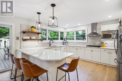 845 4Th Avenue A W, Owen Sound, ON - Indoor Photo Showing Kitchen With Upgraded Kitchen