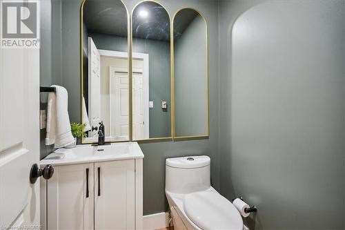 845 4Th Avenue A W, Owen Sound, ON - Indoor Photo Showing Bathroom