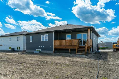 199 Wyndham Estate Drive, Steinbach, MB - Outdoor With Deck Patio Veranda