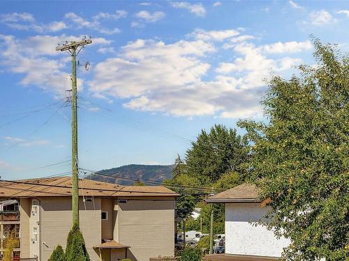 203-3226 Cowichan Lake Rd, Duncan, BC - Outdoor With View