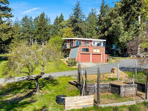 544 Windthrop Rd, Colwood, BC 