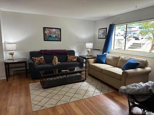 101-791 Marine Dr, Port Alice, BC - Indoor Photo Showing Living Room