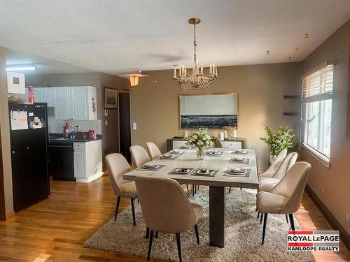 1611 Spartan Place, Kamloops, BC - Indoor Photo Showing Dining Room