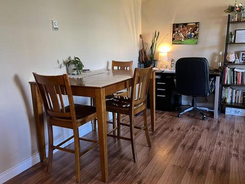 1661 Bann Street, Merritt, BC - Indoor Photo Showing Dining Room