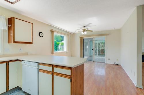 527-1255 Raymer Avenue, Kelowna, BC - Indoor Photo Showing Other Room