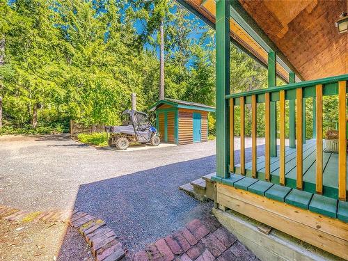 3052 Bay Rd, Qualicum Beach, BC 