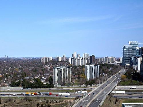 1407-18 Graydon Hall, Toronto, ON - Outdoor With View