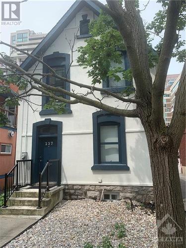 237 Nepean Street, Ottawa, ON - Outdoor