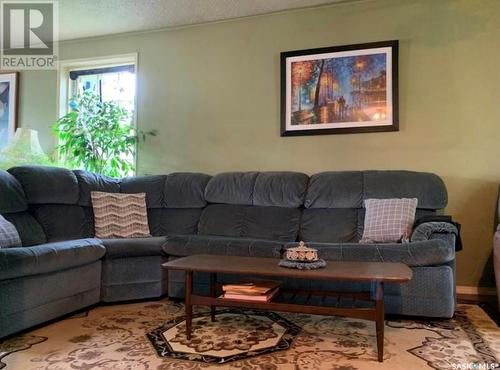 193 Dumble Road, Canwood Rm No. 494, SK - Indoor Photo Showing Living Room