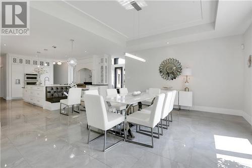 6686 Yacht Boulevard, Cornwall, ON - Indoor Photo Showing Dining Room