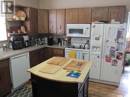 711 2Nd Street W, Nipawin, SK - Indoor Photo Showing Kitchen