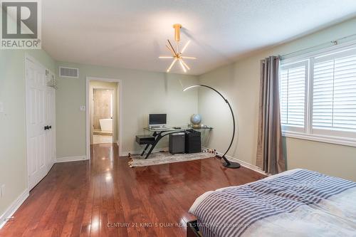 31 Eyer Drive, Markham, ON - Indoor Photo Showing Bedroom