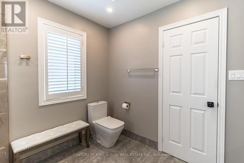 31 Eyer Drive, Markham, ON - Indoor Photo Showing Bathroom