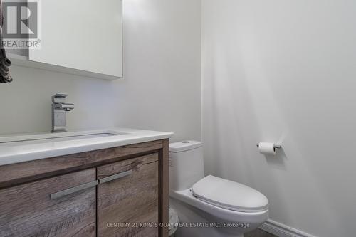 31 Eyer Drive, Markham, ON - Indoor Photo Showing Bathroom