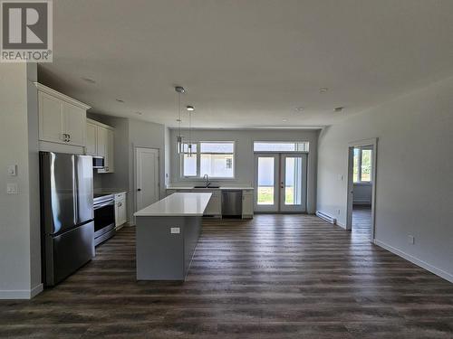 1228 Fir Street, Telkwa, BC - Indoor Photo Showing Kitchen